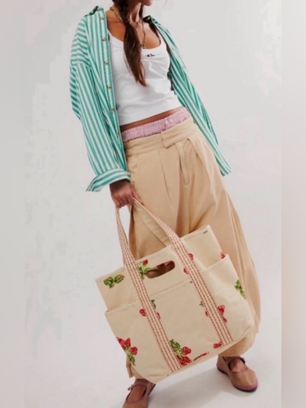 Free People Strawberry Caravan Canvas Tote ๐New with tags!!๐ฅ - Picture 9 of 16